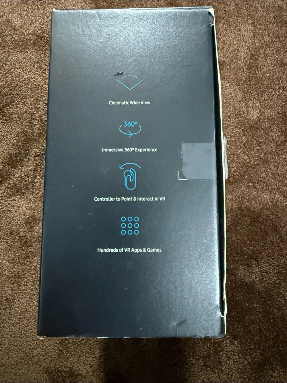 Samsung Gear VR with Controller - Black Box